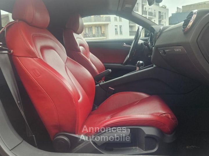 Audi TT Roadster 20 TDI 170 QUATTRO S-TRONIC BVA - 11