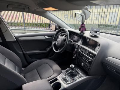 Audi A4 Avant 20 TDI 150CH DPF S LINE   - 2