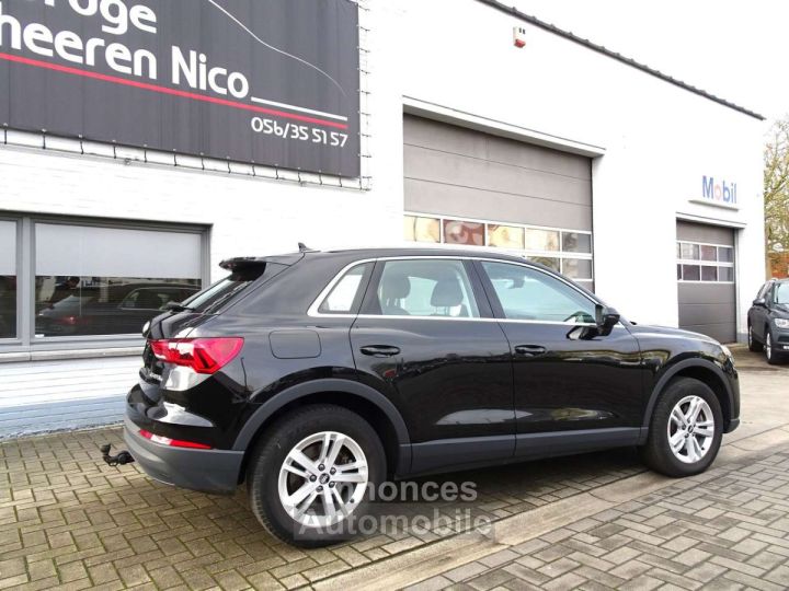 Audi Q3 45TFSIe PHEV S-Tronic (180kW) VIRTUAL,CARPLAY,TREK - 4