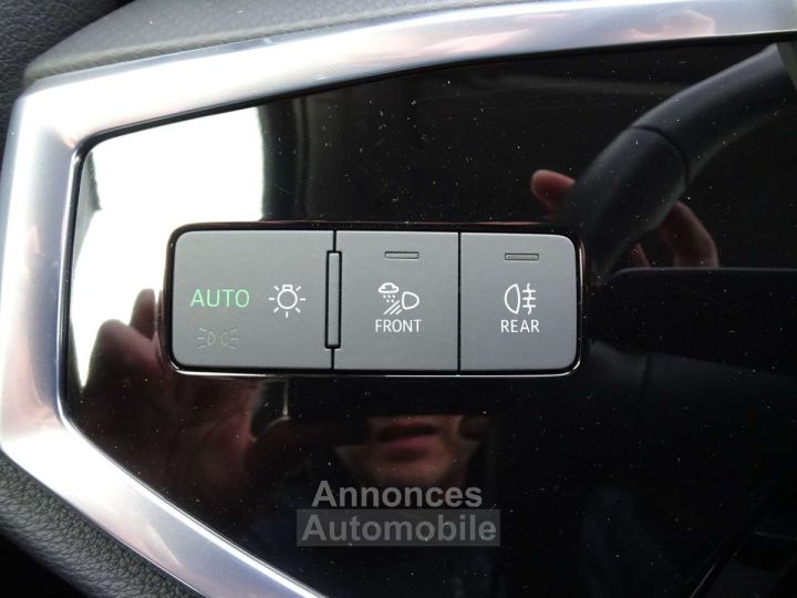 Audi Q3 45TFSIe PHEV S-Tronic (180kW) VIRTUAL,CARPLAY,TREK - 21