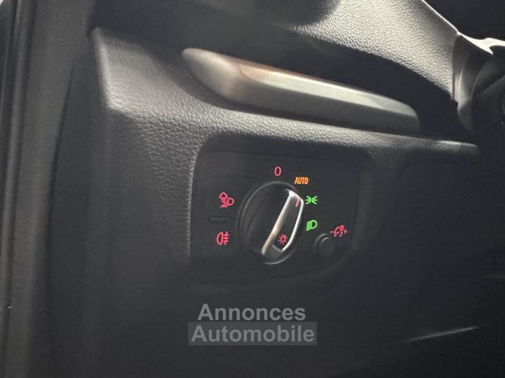 Audi A3 Sportback Quattro 20 TDI S Line- 184 ch S-tronic - Ciel Étoilé - - 29
