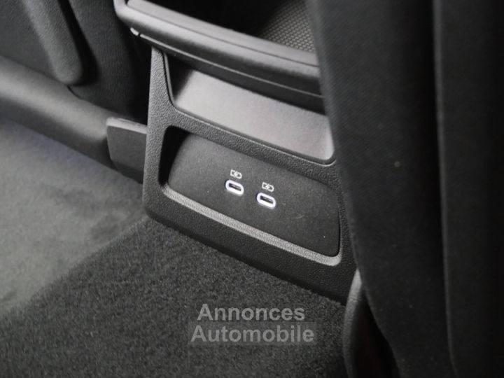 Audi A3 Sportback 40 TFSI e Hybride rechargeable 204 S tronic 6 Business Executive - 17