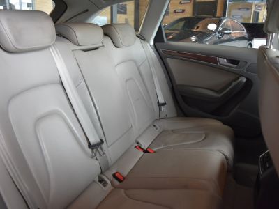 Audi A4 Avant 20 TDI 143CH AMBITION LUXE   - 12