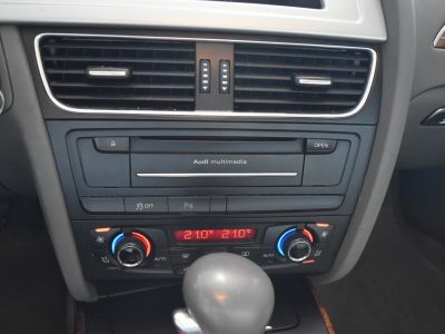 Audi A4 Avant 20 TDI 143CH AMBITION LUXE   - 24