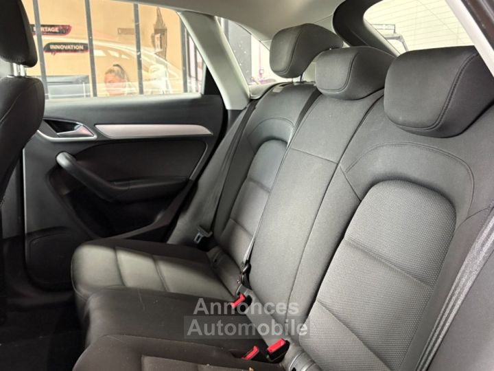Audi Q3 S line 150 ch 14 TFSI S Tronic Sièges chauffants - Radar AV/AR - Feux LED auto - 5