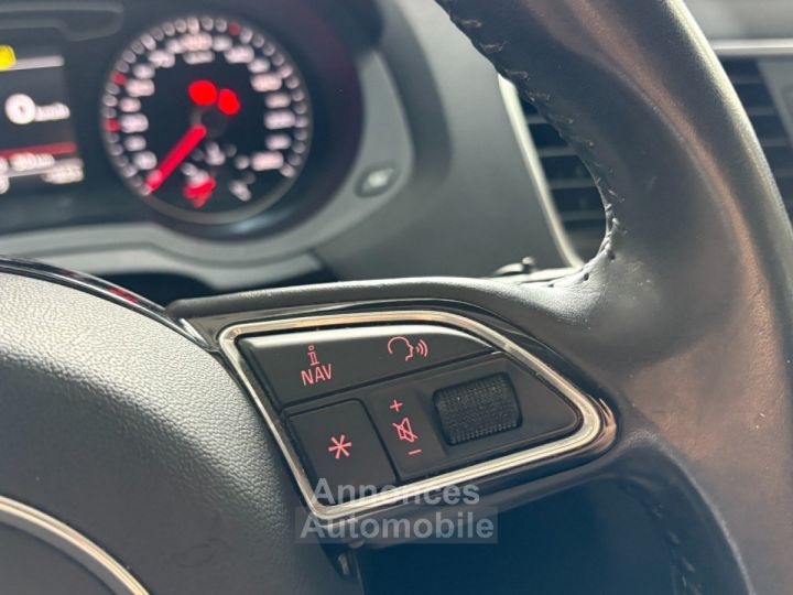 Audi Q3 S line 150 ch 14 TFSI S Tronic Sièges chauffants - Radar AV/AR - Feux LED auto - 10