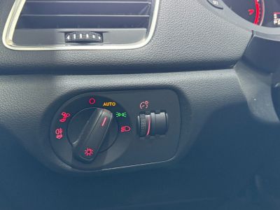 Audi Q3 S line 150 ch 14 TFSI S Tronic Sièges chauffants - Radar AV/AR - Feux LED auto   - 13