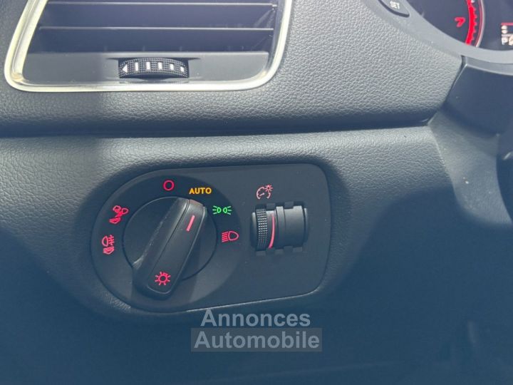 Audi Q3 S line 150 ch 14 TFSI S Tronic Sièges chauffants - Radar AV/AR - Feux LED auto - 13