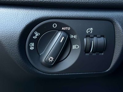 Audi Q3 20 TDi Design XENON-LED-SENSOR-GPS-CRUISE-150CV   - 16