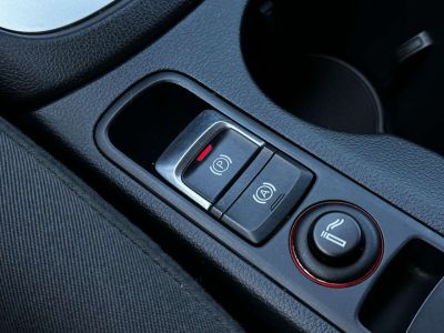 Audi Q3 20 TDi Design XENON-LED-SENSOR-GPS-CRUISE-150CV   - 17