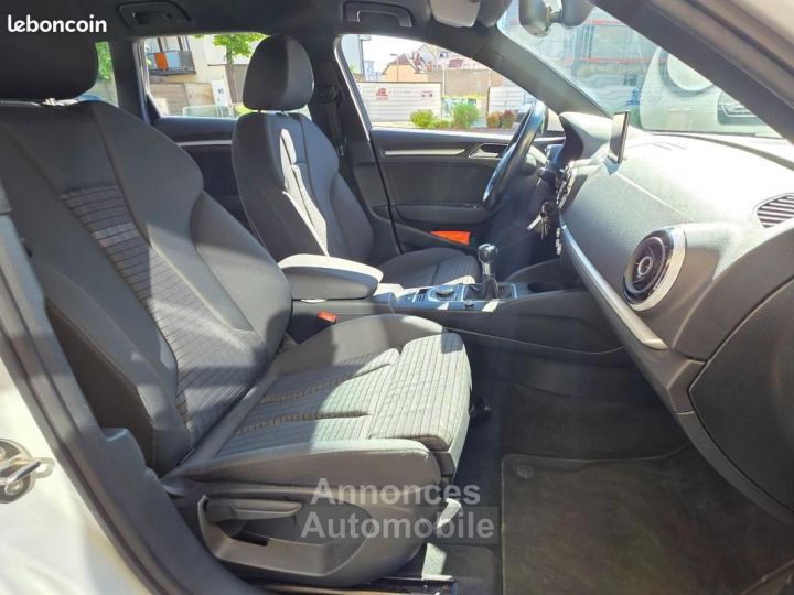 Audi A3 Sportback 20 TDI 150 S-LINE GARANTIE 6 MOIS - 13