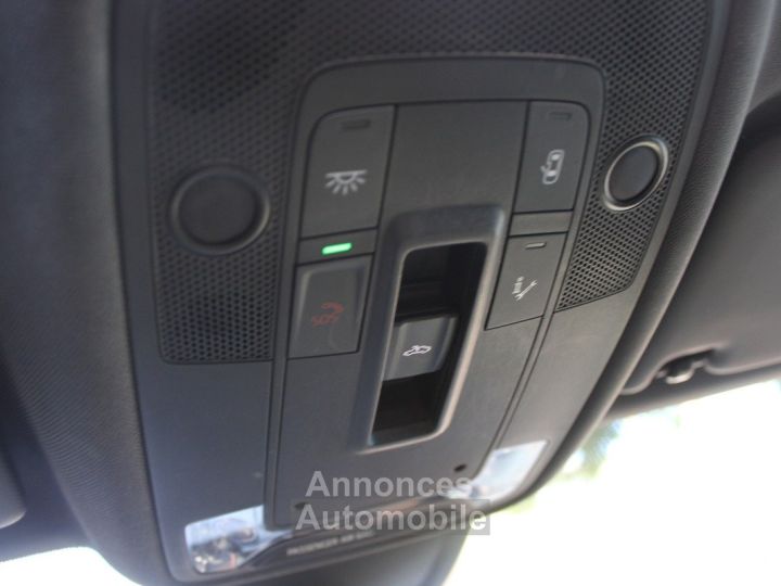 Audi A3 IV (2) SPORTBACK 20 35 TDI 150 S LINE S TRONIC 7 /TO / 1 ERE MAIN - 35