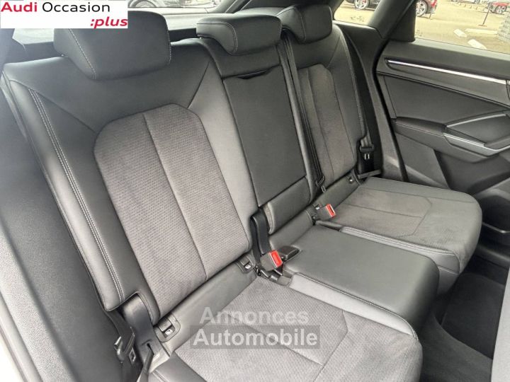 Audi Q3 35 TFSI 150 ch S tronic 7 S line - 9