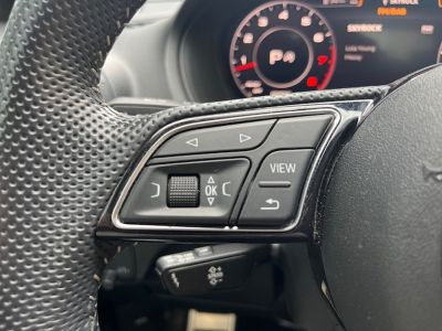 Audi Q2 35 tfsi 150ch s line plus tronic 7   - 9