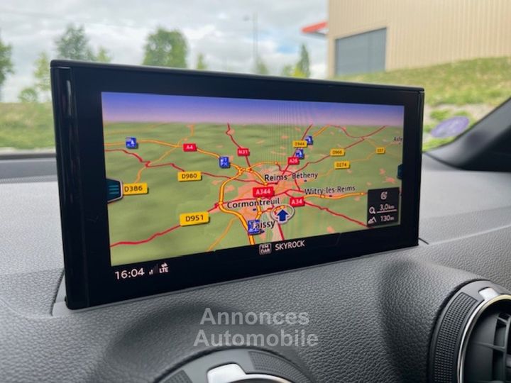 Audi Q2 35 tfsi 150ch s line plus tronic 7 - 12