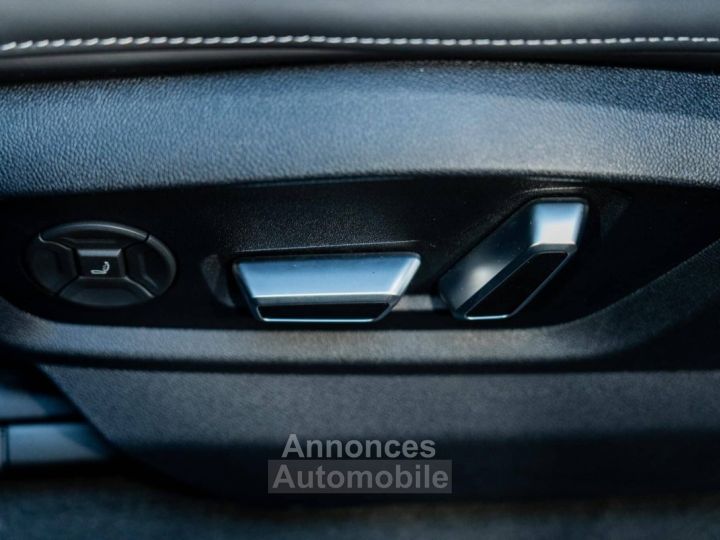 Audi Q8 55 TFSI-E 394CH S LINE QUATTRO TRIPTRONIC 8 - 28