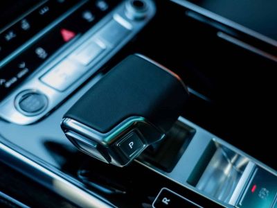 Audi Q8 55 TFSI-E 394CH S LINE QUATTRO TRIPTRONIC 8   - 43