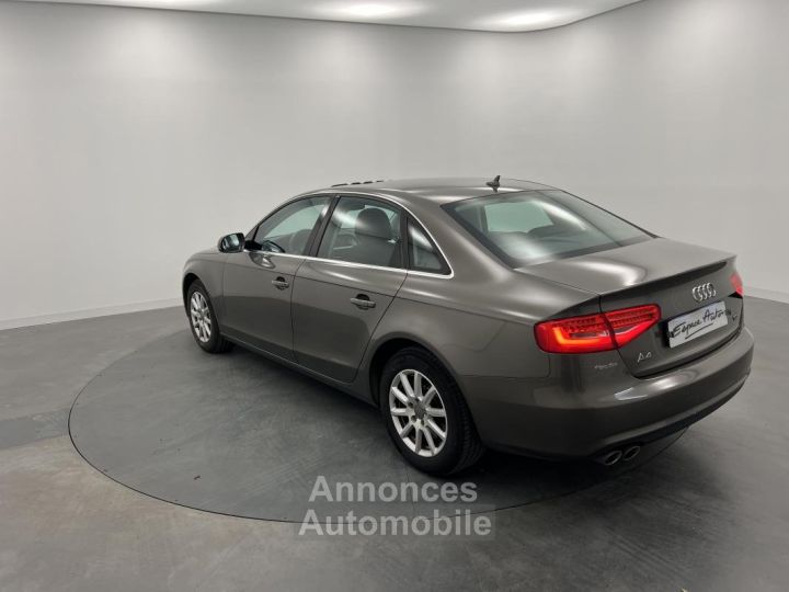 Audi A4 BUSINESS 20 TDI 150 DPF Clean Diesel Line - 3