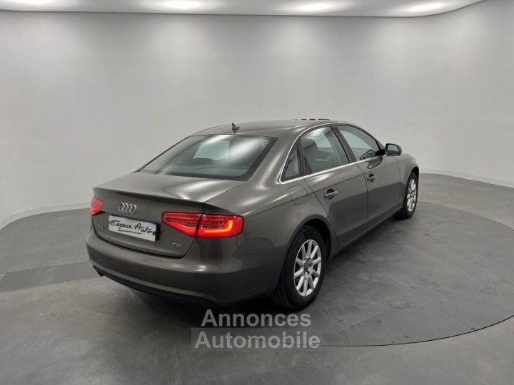 Audi A4 BUSINESS 20 TDI 150 DPF Clean Diesel Line - 5