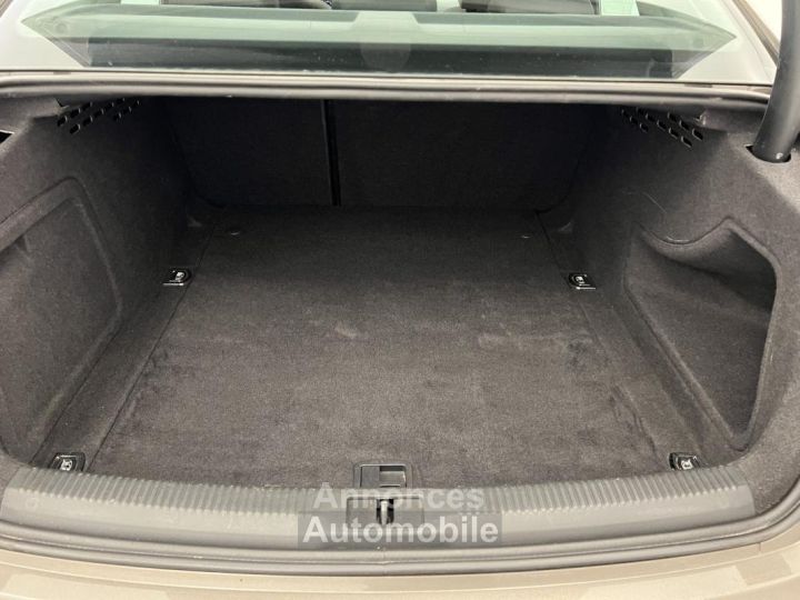 Audi A4 BUSINESS 20 TDI 150 DPF Clean Diesel Line - 23