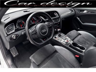 Audi RS4 AVANT Quattro 42 V8 FSI - 450 - BV S-tronic 2012 BREAK   - 8