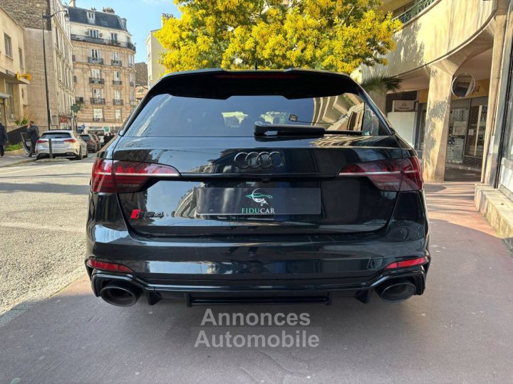 Audi RS4 Avant Quattro 29 TFSI V6 450 cv - 4