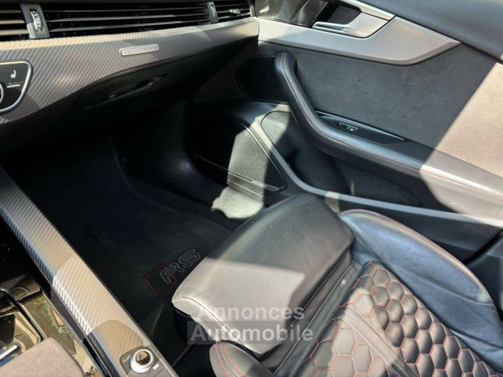 Audi RS4 Avant Quattro 29 TFSI V6 450 cv - 23
