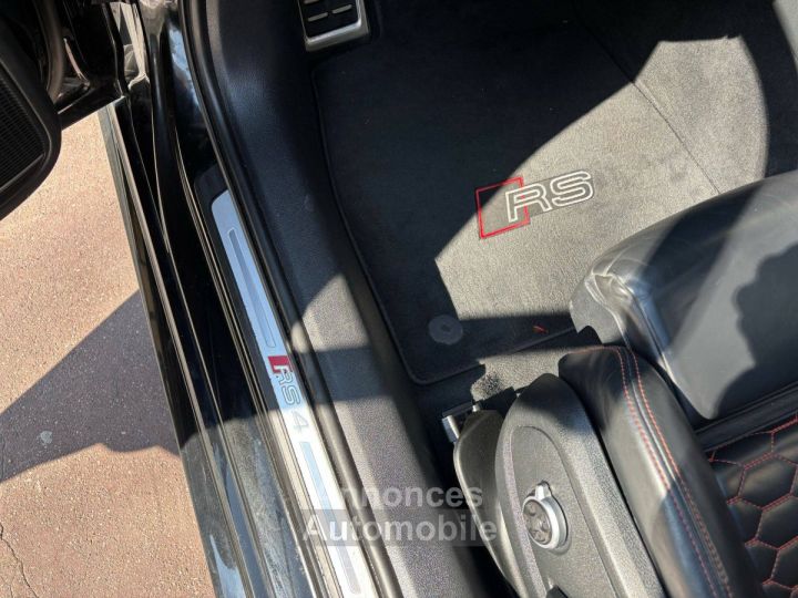 Audi RS4 Avant Quattro 29 TFSI V6 450 cv - 27
