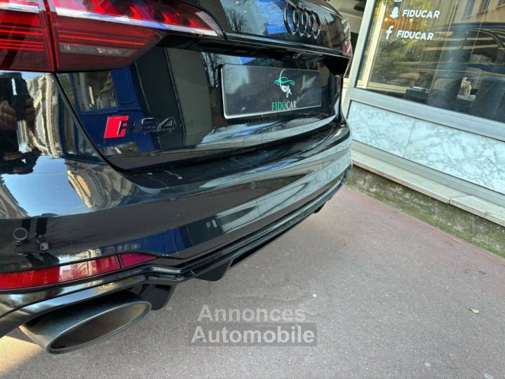 Audi RS4 Avant Quattro 29 TFSI V6 450 cv - 28