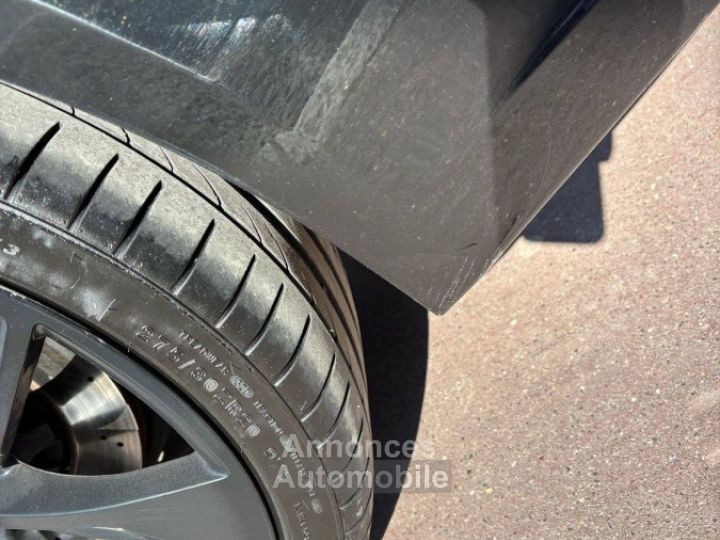 Audi RS4 Avant Quattro 29 TFSI V6 450 cv - 30