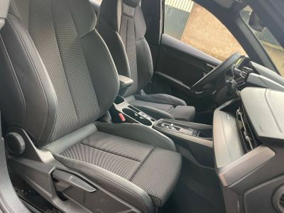 Audi A3 Sportback IV 40 TFSIe 204ch S line   - 12