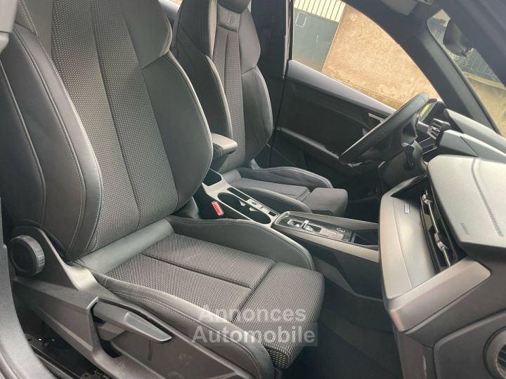 Audi A3 Sportback IV 40 TFSIe 204ch S line - 12