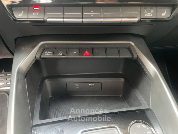 Audi A3 Sportback IV 40 TFSIe 204ch S line - 16