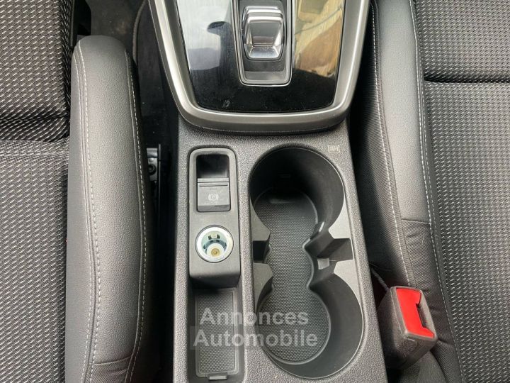 Audi A3 Sportback IV 40 TFSIe 204ch S line - 18