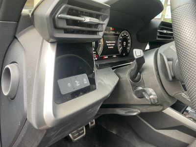 Audi A3 Sportback IV 40 TFSIe 204ch S line   - 19