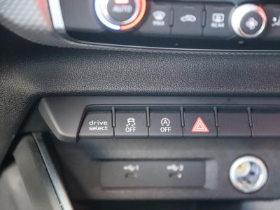 Audi A1 10 30 TFSI 110 S-Tronic S line GRIS CHRONOS   - 15
