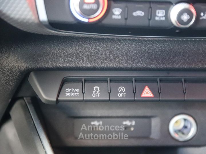 Audi A1 10 30 TFSI 110 S-Tronic S line GRIS CHRONOS - 15
