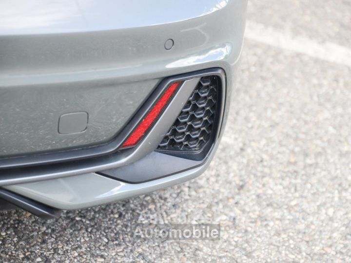 Audi A1 10 30 TFSI 110 S-Tronic S line GRIS CHRONOS - 17