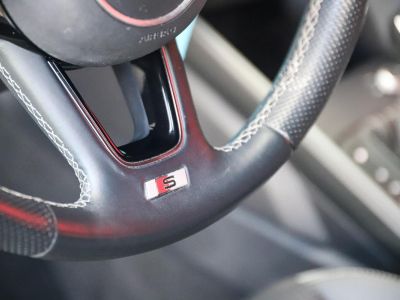 Audi A1 10 30 TFSI 110 S-Tronic S line GRIS CHRONOS   - 18