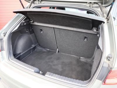 Audi A1 10 30 TFSI 110 S-Tronic S line GRIS CHRONOS   - 19