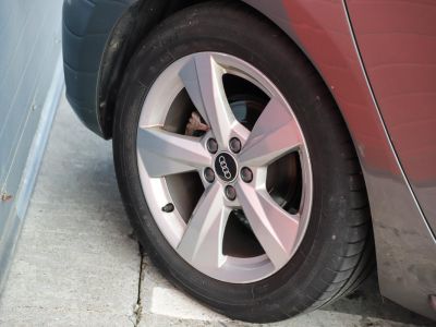 Audi A1 10 30 TFSI 110 S-Tronic S line GRIS CHRONOS   - 33