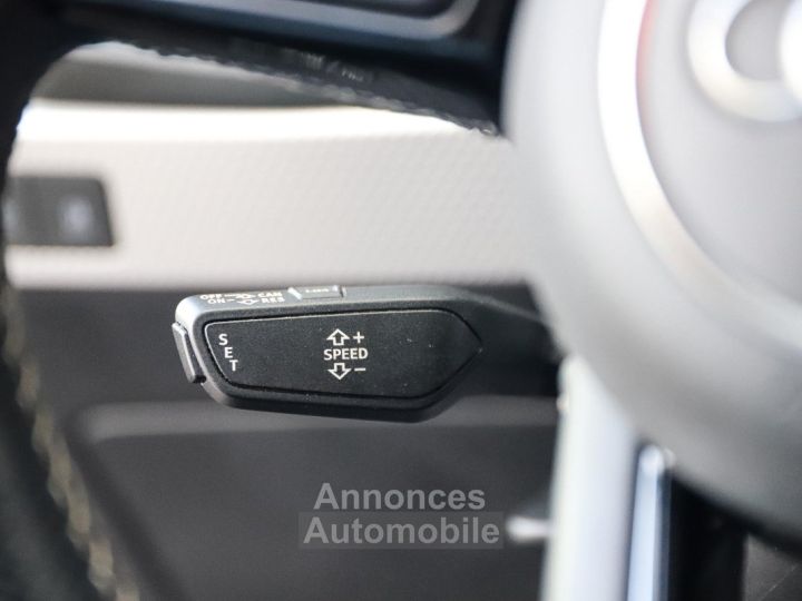 Audi A1 10 30 TFSI 110 S-Tronic S line GRIS CHRONOS - 34