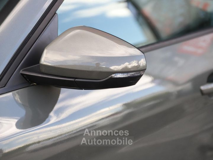 Audi A1 10 30 TFSI 110 S-Tronic S line GRIS CHRONOS - 38