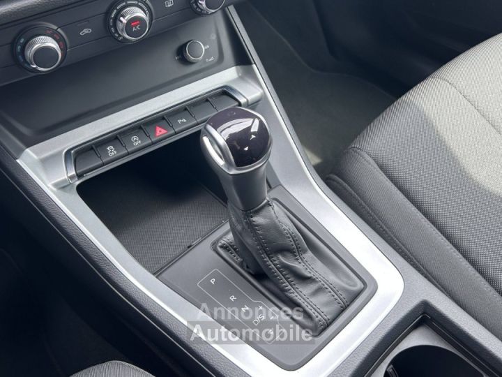 Audi Q3 35 TDI 150 ch S tronic 7 - 28