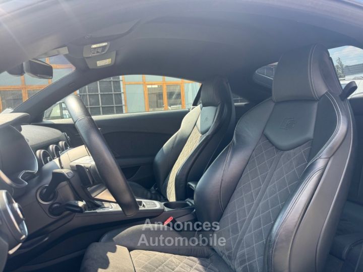 Audi TT 20 TFSI 230 S tronic 6 S line - 19