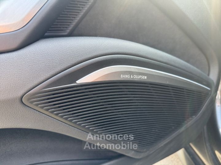 Audi TT 20 TFSI 230 S tronic 6 S line - 24