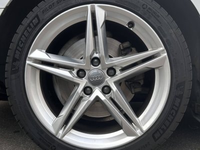 Audi A4 Avant TFSI 190 S TRONIC S LINE ULTRA   - 22