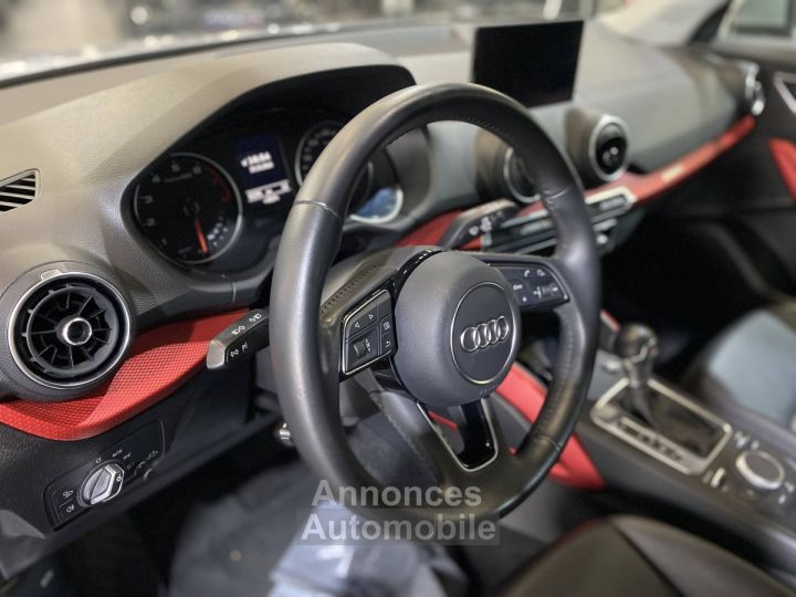 Audi Q2 10 TFSI 116 S TRONIC SPORT - 11
