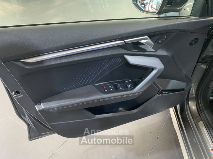 Audi A3 Sportback A 3 35 TDI 150 S-LINE S TRONIC - 28