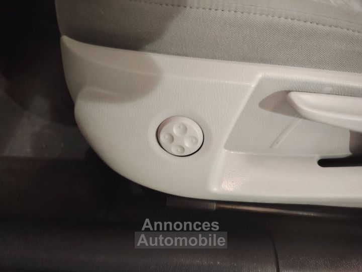 Audi A3 Sportback III 16 TDI 110ch FAP Business Line S tronic 7 - 13